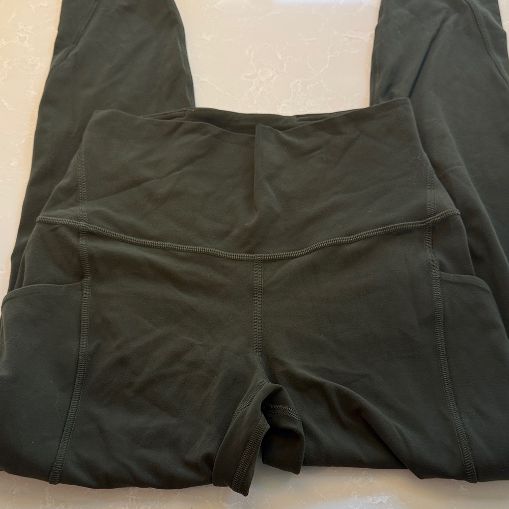 Lululemon Align with pockets size 6, dark green. - Picture 4 of 8